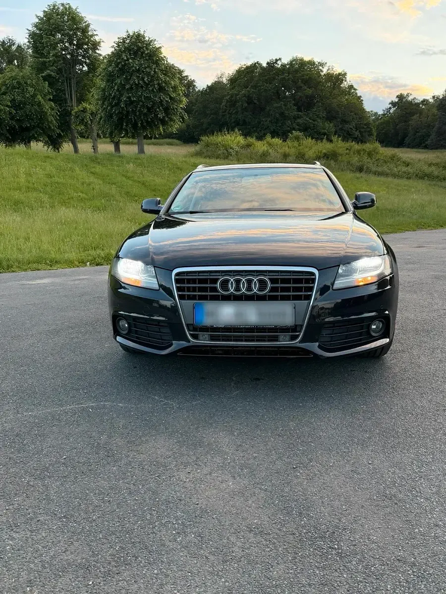 Gebraucht Audi A4 143 PS (105 kW) 2011 Schwarz Kombi