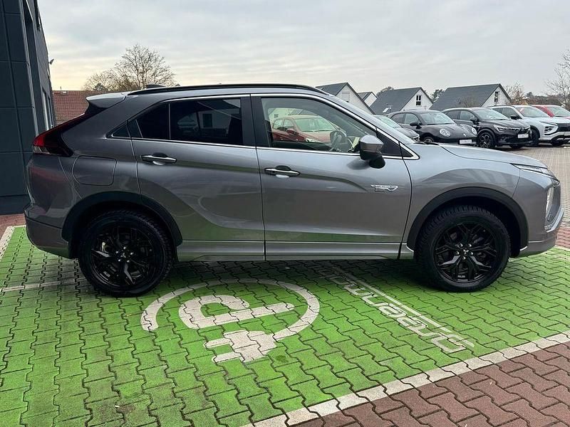 Gebraucht Mitsubishi Eclipse Cross Plus 188 PS (138 kW) 2024 Grau SUV