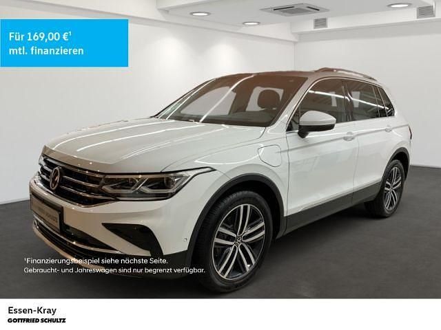 Weiß Gebraucht 2021 VW Tiguan Elegance SUV | 27.950 € (Superpreis) - Bild 1/3
