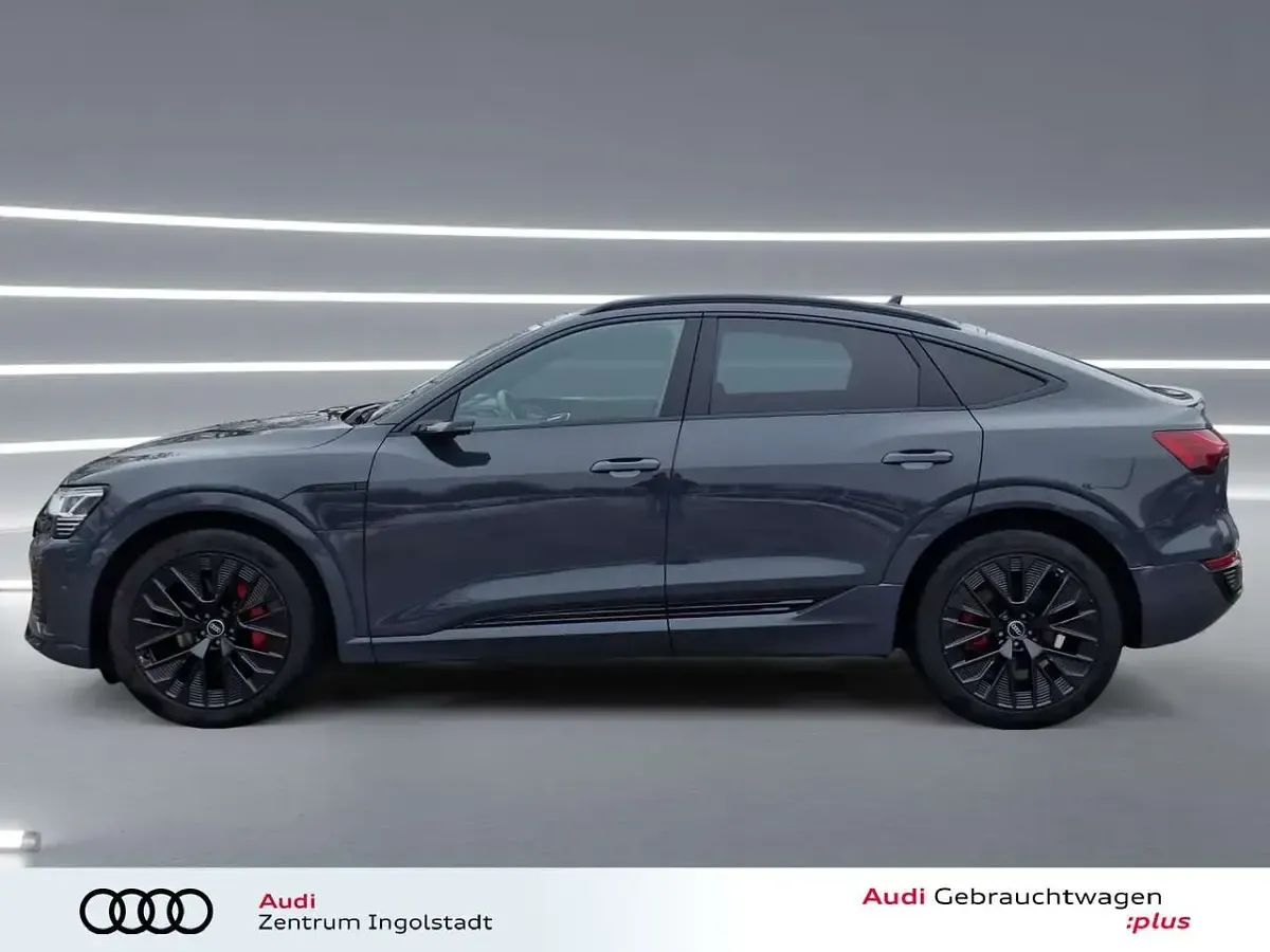Gebraucht Audi Q8 e-tron S-Line 300 kW (408 PS) 2023 Grau SUV