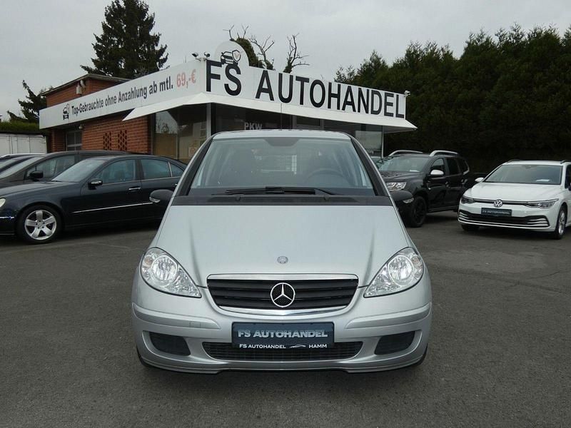Silber Gebraucht 2004 Mercedes A150 Kleinwagen | 4.999 € (Teuer) - Bild 1/4