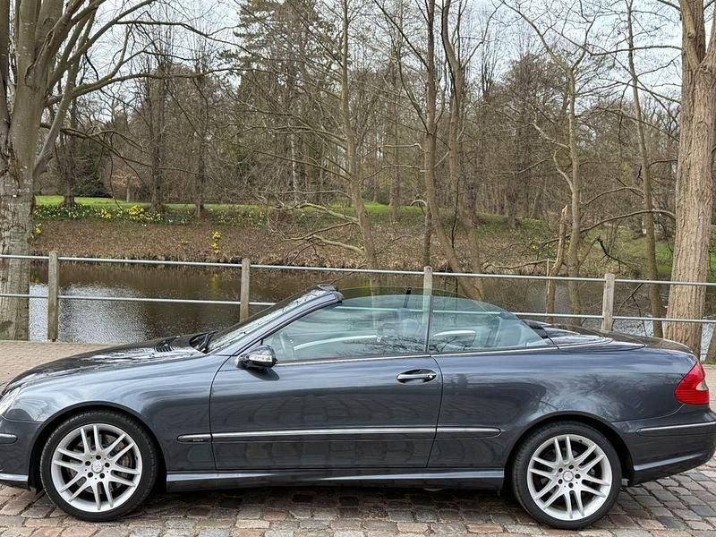 Gebraucht Mercedes CLK350 272 PS (200 kW) 2008 Grau Cabrio