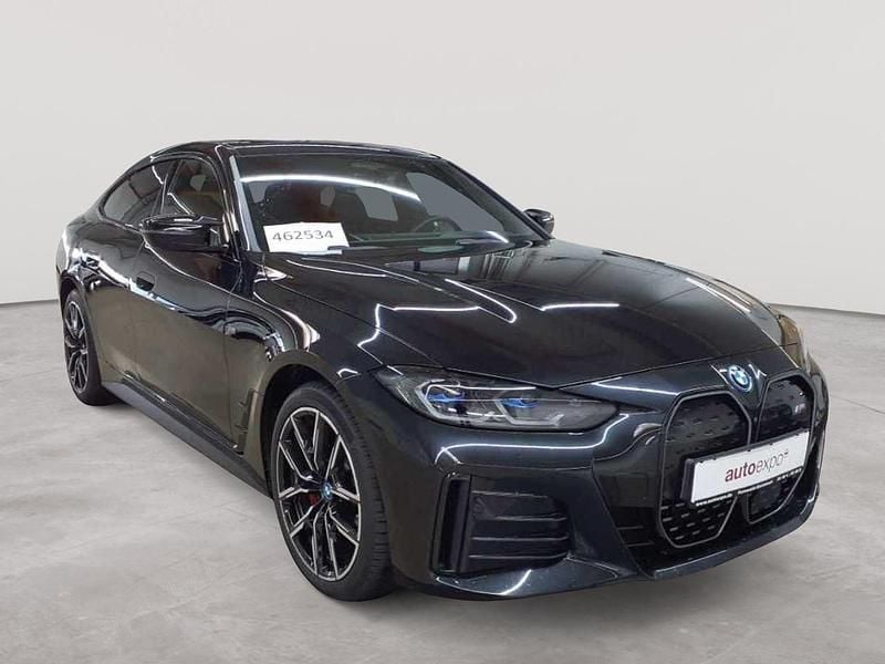 Saphirschwarz metallic Gebraucht 2023 BMW i4 Shadowline Limousine | 49.990 € (Guter Preis) - Bild 1/4