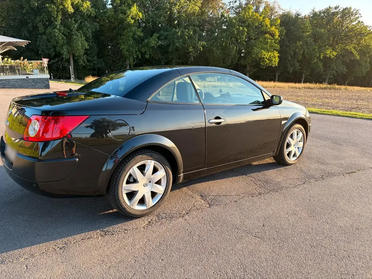 Gebraucht Renault Mégane Cabriolet 135 PS (99 kW) 2008 Schwarz Cabrio