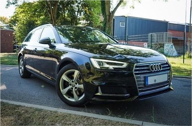 Schwarz Gebraucht 2019 Audi A4 Sport Kombi | 25.400 € (Etwas zu teuer) - Bild 1/4