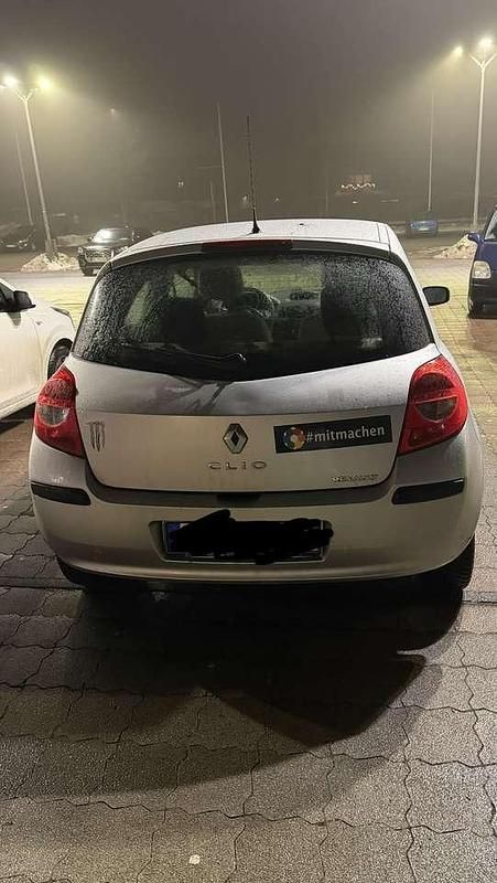 Gebraucht Renault Clio II Expression 75 PS (55 kW) 2006 Limousine