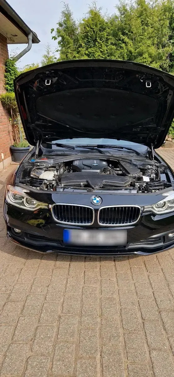 Gebraucht BMW 318 150 PS (110 kW) 2018 Schwarz Kombi