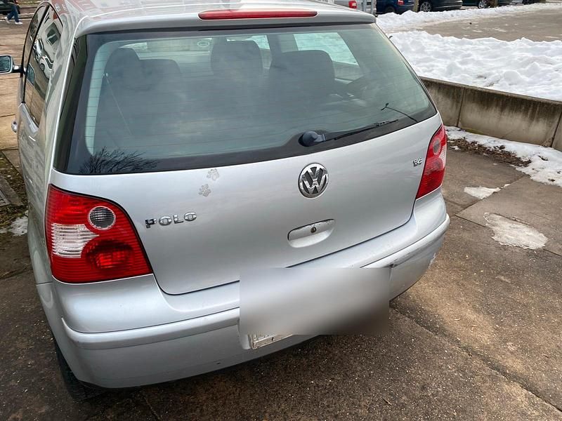 Gebraucht VW Polo 75 PS (55 kW) 2002 Silber Kleinwagen