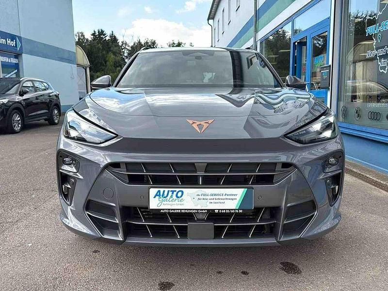 Neu Cupra Terramar 150 PS (110 kW) 2025 Graphengrau SUV