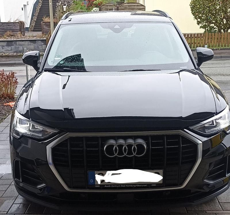 Schwarz Gebraucht 2022 Audi Q3 SUV | 27.299 € (Superpreis) - Bild 1/4