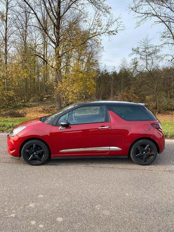 Gebraucht Citroën DS3 131 PS (96 kW) 2016 Rot Kleinwagen