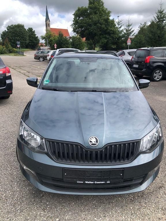 Gebraucht 2018 Skoda Fabia Cool Plus Kleinwagen | 8.400 € - Bild 1/4