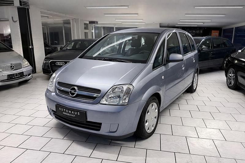 Silber Gebraucht 2005 Opel Meriva Edition Van / Kleinbus | 3.999 € (Teuer) - Bild 1/4