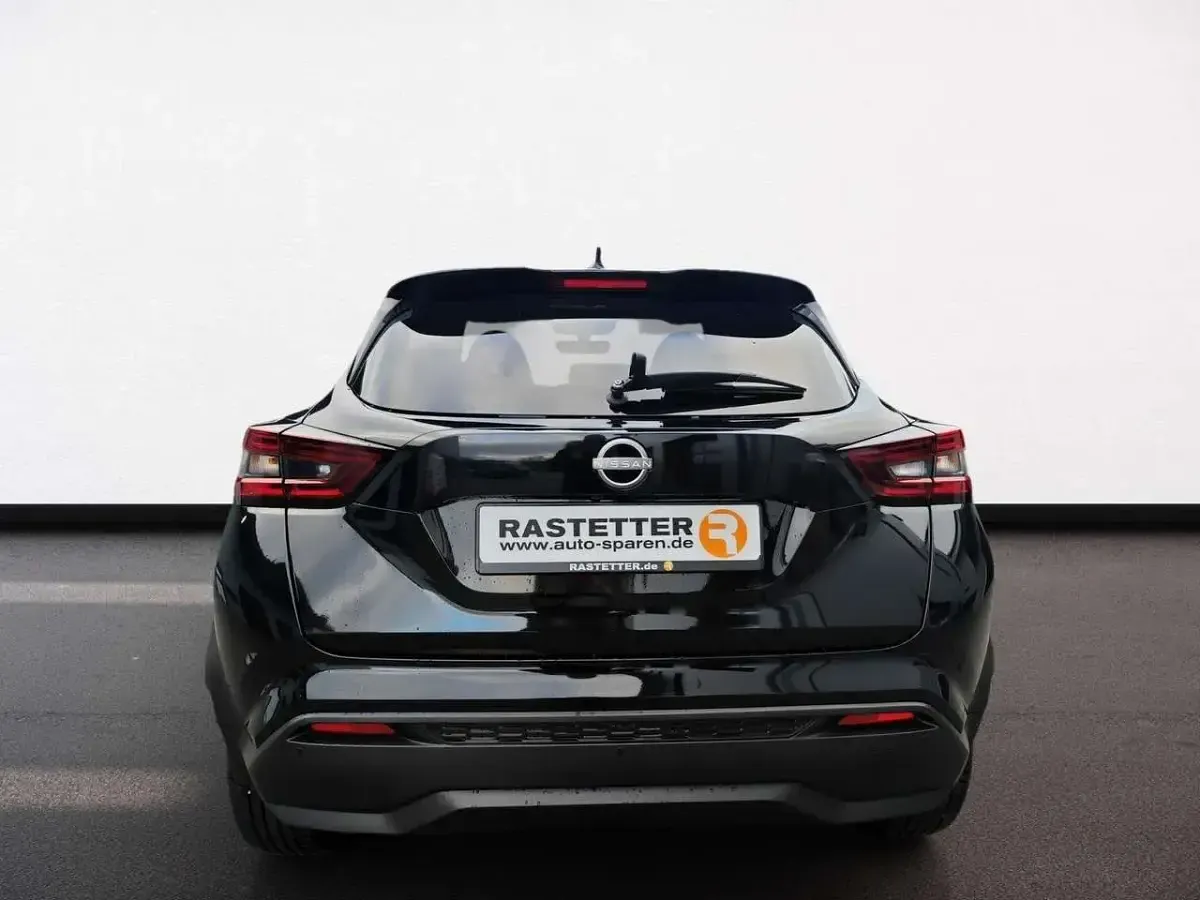 Gebraucht Nissan Juke N-Connecta 114 PS (83 kW) 2025 Pearl black SUV
