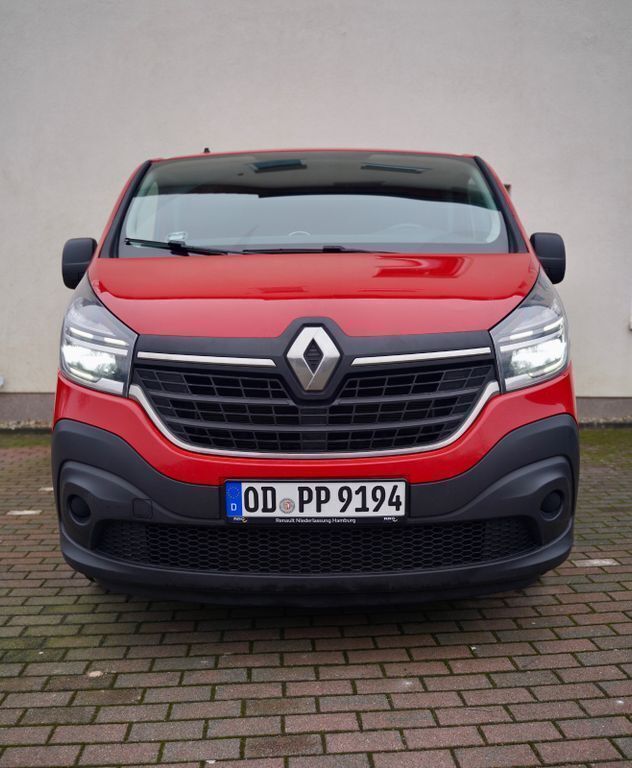 Rot Gebraucht 2019 Renault Trafic Van | 14.400 € (Superpreis) - Bild 1/4