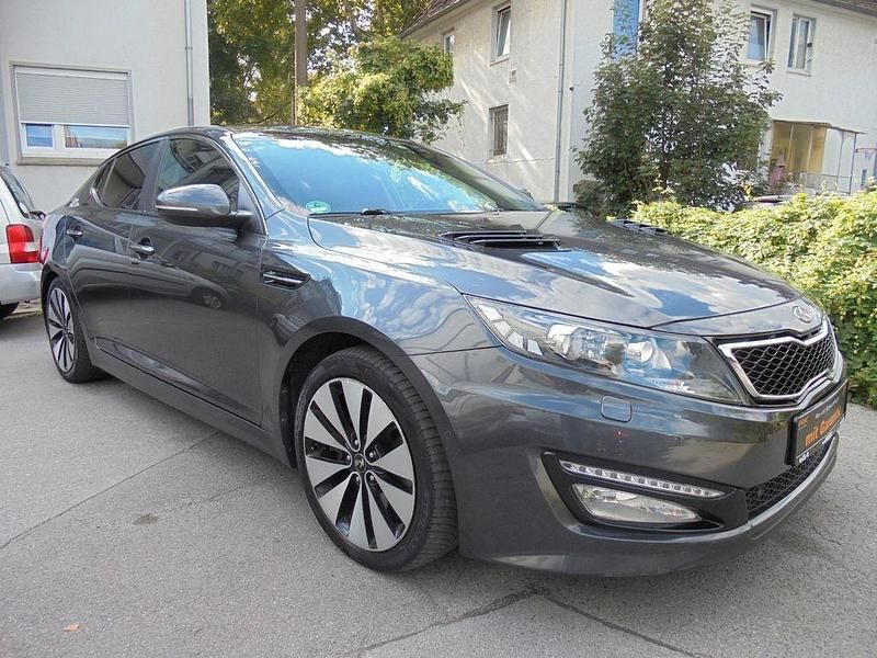 Grau Gebraucht 2012 Kia Optima Limousine | 7.990 € (Fairer Preis) - Bild 1/4