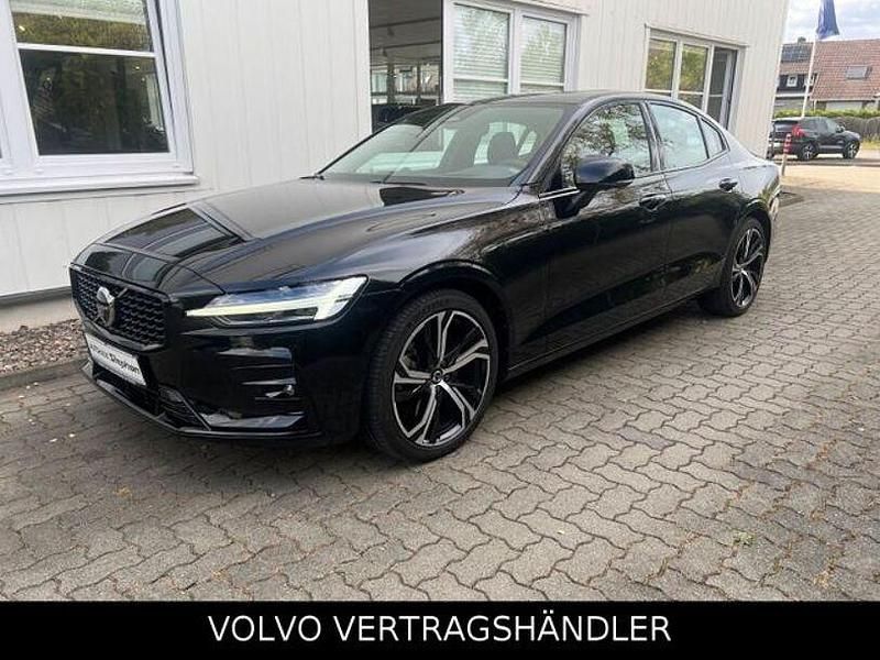 Schwarz Gebraucht 2024 Volvo S60 Ultimate Limousine | 42.890 € (Etwas zu teuer) - Bild 1/4