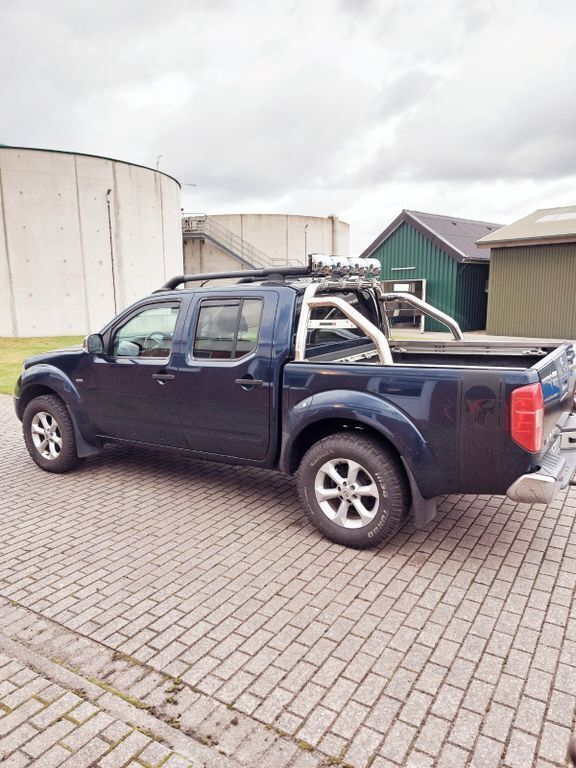Blau Gebraucht 2009 Nissan Navara Abholung | 11.999 € (Etwas zu teuer) - Bild 1/4