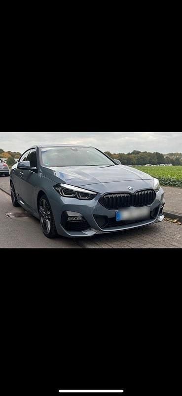 Schwarz Gebraucht 2022 BMW 218 M Sport Coupé | 25.200 € (Guter Preis) - Bild 1/4