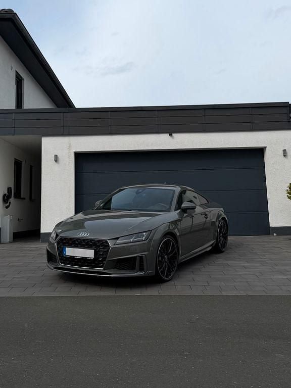 Gebraucht Audi TT S-Line 245 PS (180 kW) 2021 Grau Coupé