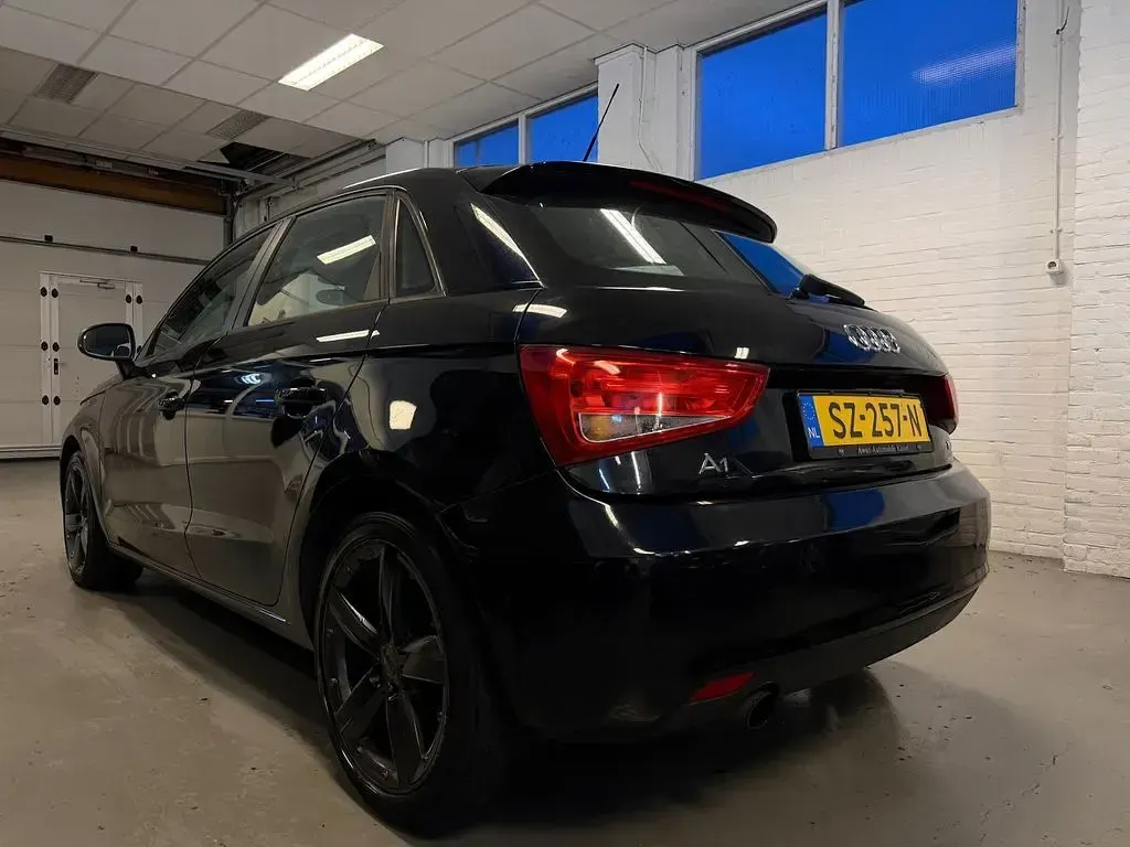 Gebraucht Audi A1 Sportback 90 PS (66 kW) 2012 Schwarz Kleinwagen