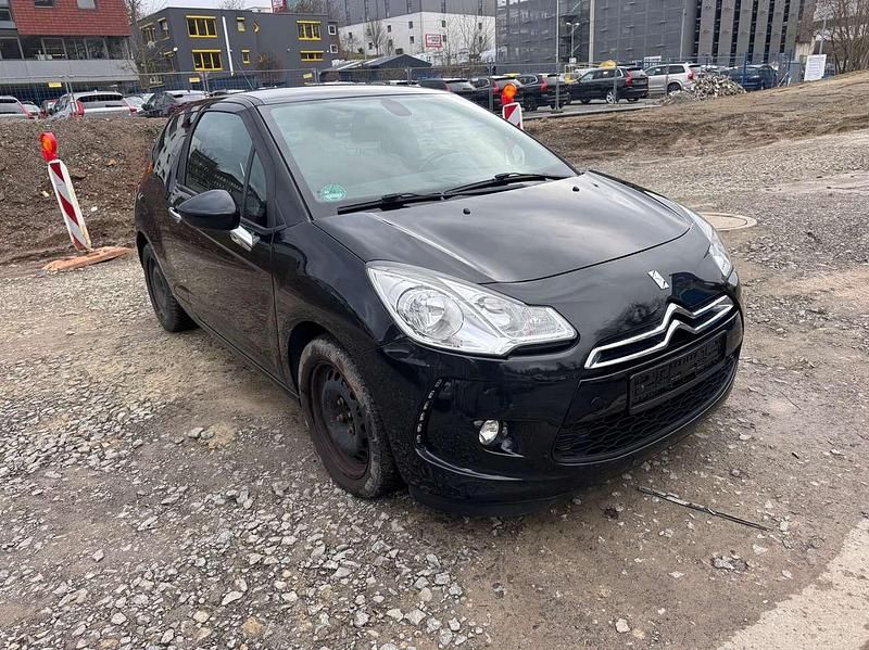 Gebraucht Citroën DS3 So Chic 120 PS (88 kW) 2011 Farbe schwarz obsidien/metalli Kleinwagen