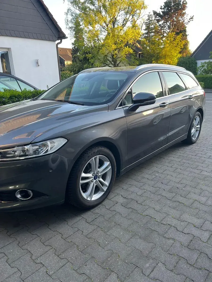 Gebraucht Ford Mondeo Titanium 179 PS (131 kW) 2014 Kombi