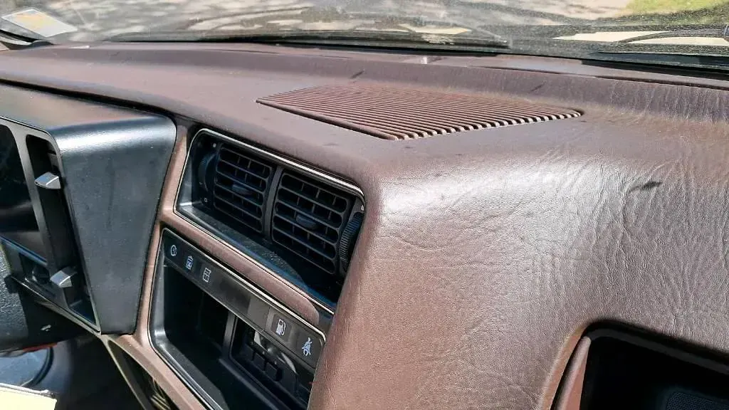Gebraucht Ford Sierra Ghia 90 PS (66 kW) 1984 Gold Limousine