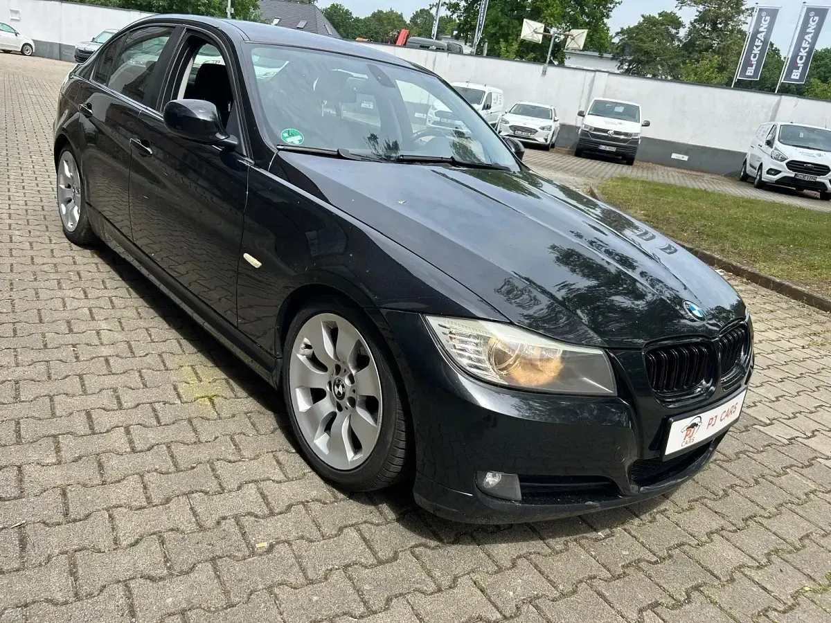Gebraucht BMW 318 Comfort Edition 143 PS (105 kW) 2009 Limousine