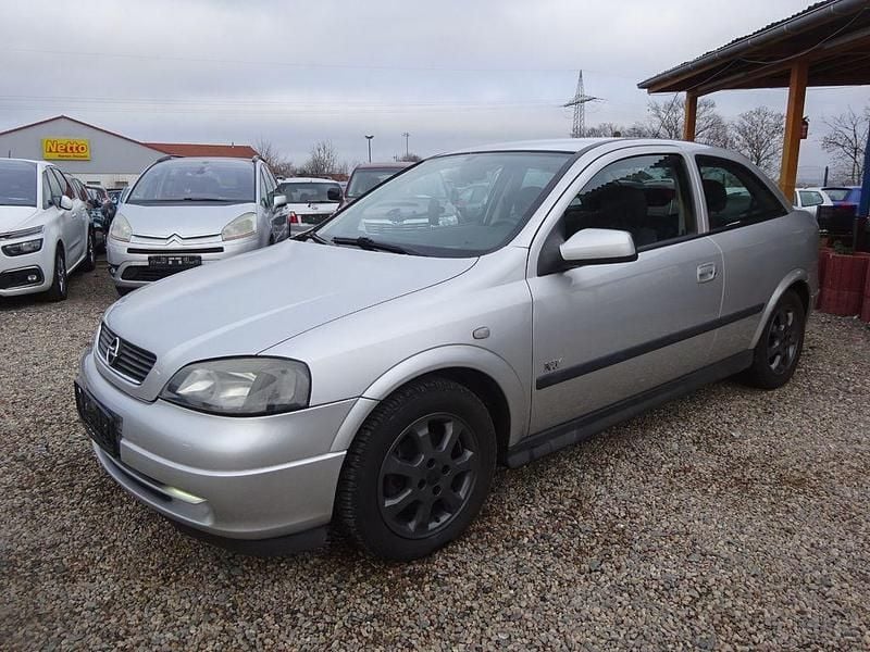 Silber Gebraucht 2003 Opel Astra Njoy Limousine | 1.000 € (Superpreis) - Bild 1/4