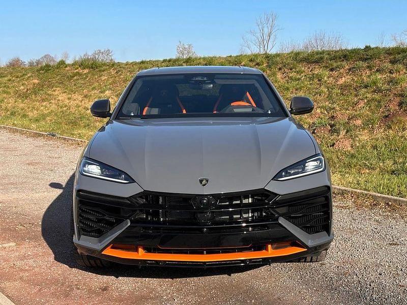Neu Lamborghini Urus 799 PS (587 kW) 2026 Grau SUV