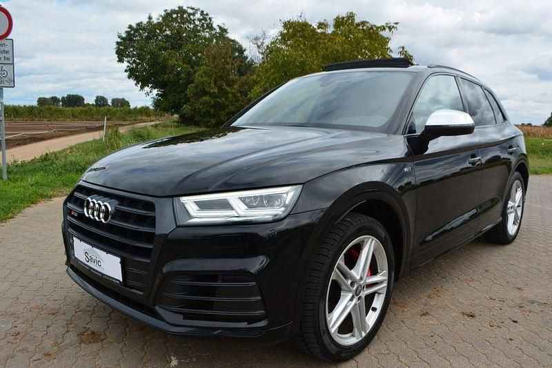 Schwarz Gebraucht 2018 Audi SQ5 Design SUV | 27.900 € (Guter Preis) - Bild 1/4