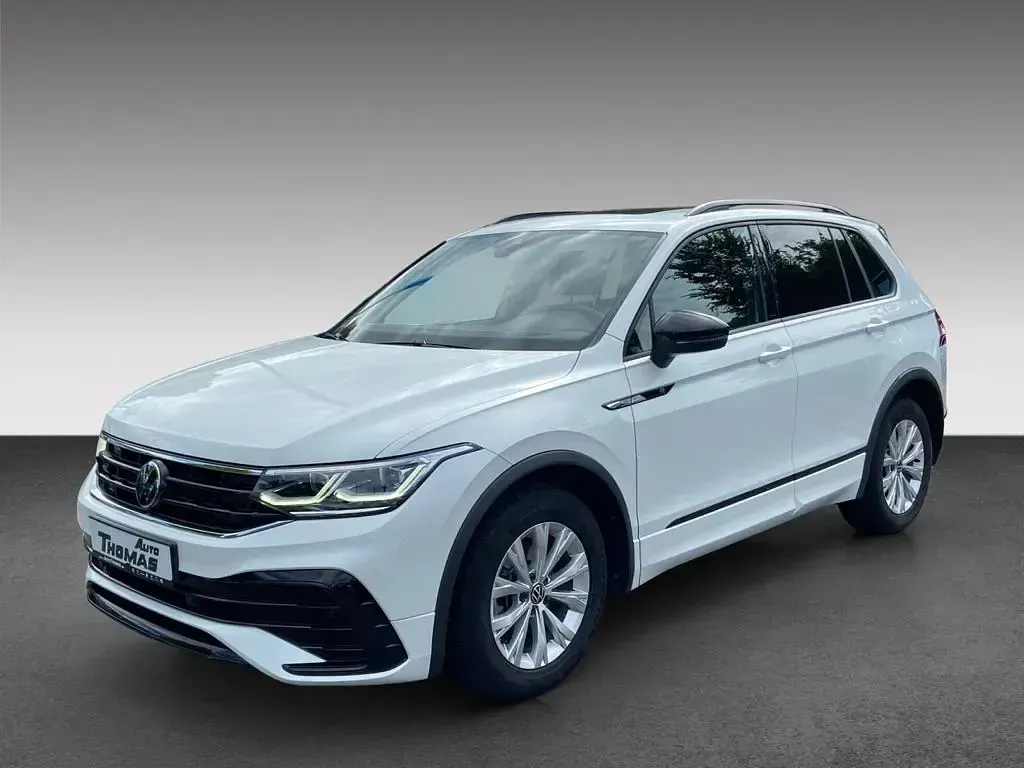 Gebraucht VW Tiguan R-line 150 PS (110 kW) 2023 Weiß SUV
