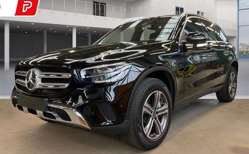Schwarz Gebraucht 2020 Mercedes GLC300e SUV | 30.950 € (Superpreis) - Bild 1/4