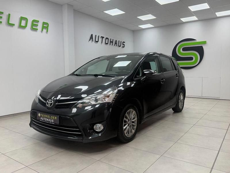 Gebraucht Toyota Verso Edition-S 111 PS (81 kW) 2017 Schwarz Van / Kleinbus