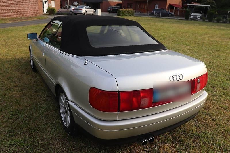Gebraucht Audi Cabriolet 150 PS (110 kW) 1994 Silber Cabrio