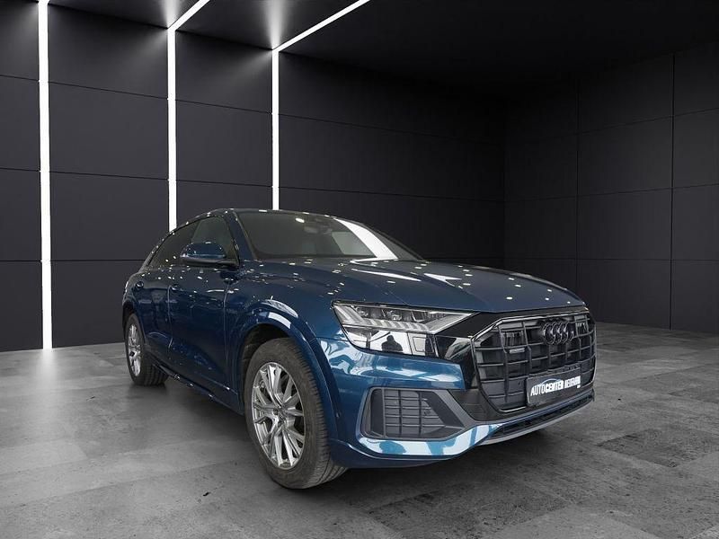 Gebraucht Audi Q8 S-Line 286 PS (210 kW) 2021 Galaxisblau metallic SUV