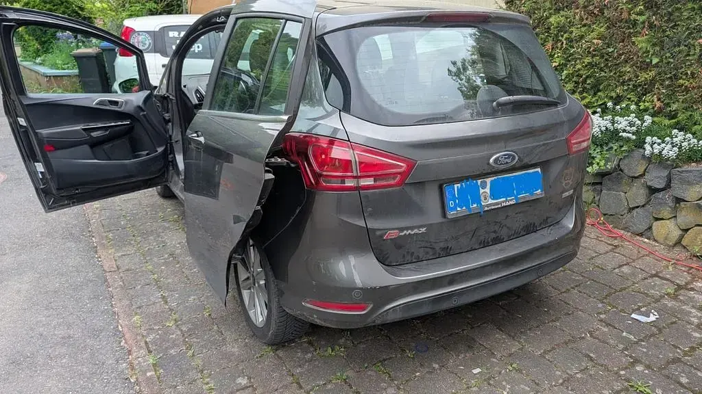 Occasion Ford B-MAX 101 ch (74 kW) 2015 Gris Monospace