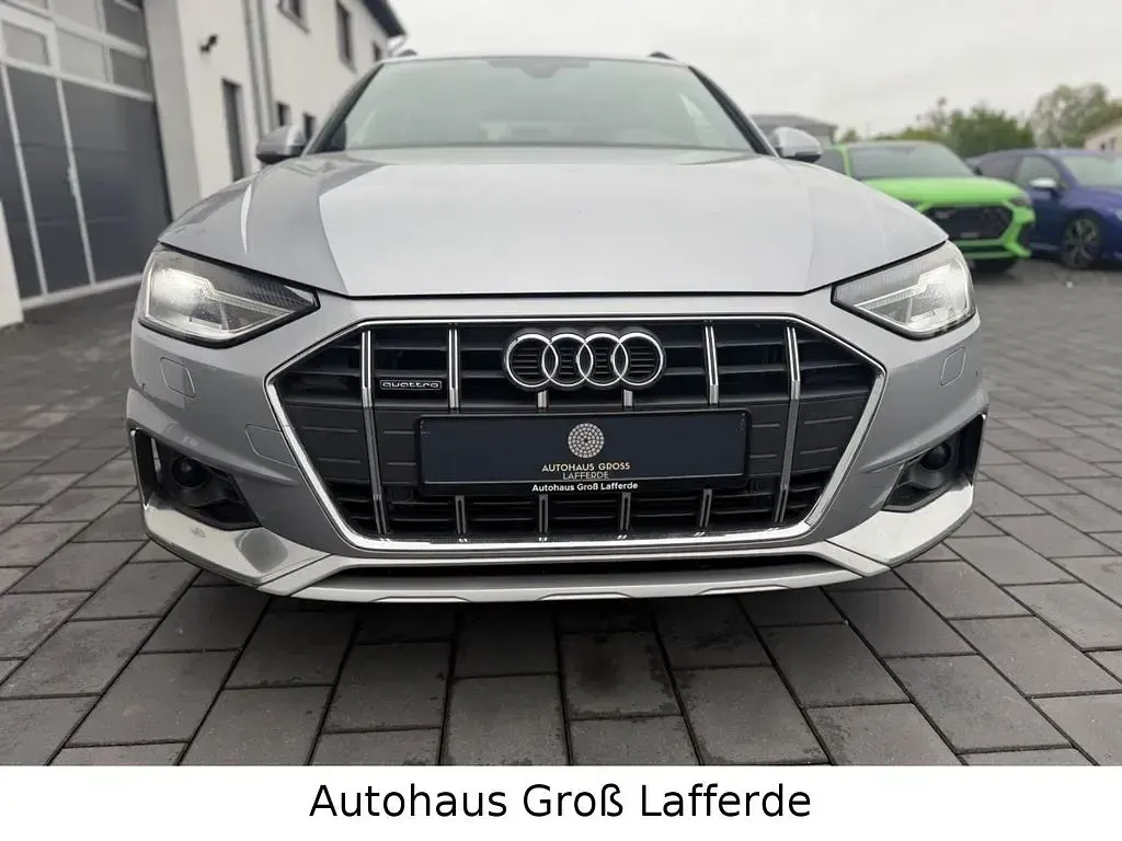 Gebraucht Audi A4 Allroad 204 PS (150 kW) 2023 Silber Kombi