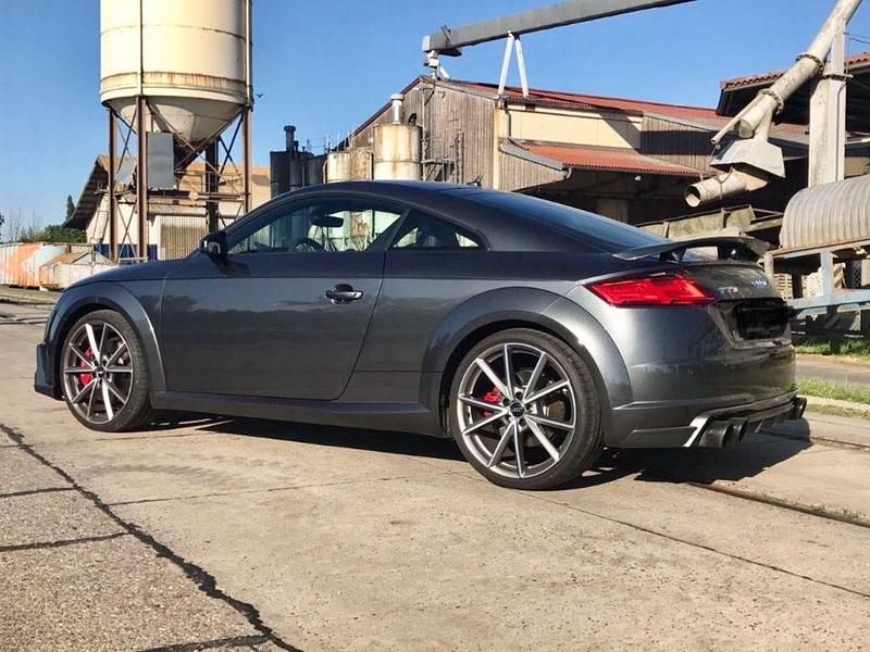 Gebraucht Audi TTS Sport 310 PS (228 kW) 2016 Grau Coupé