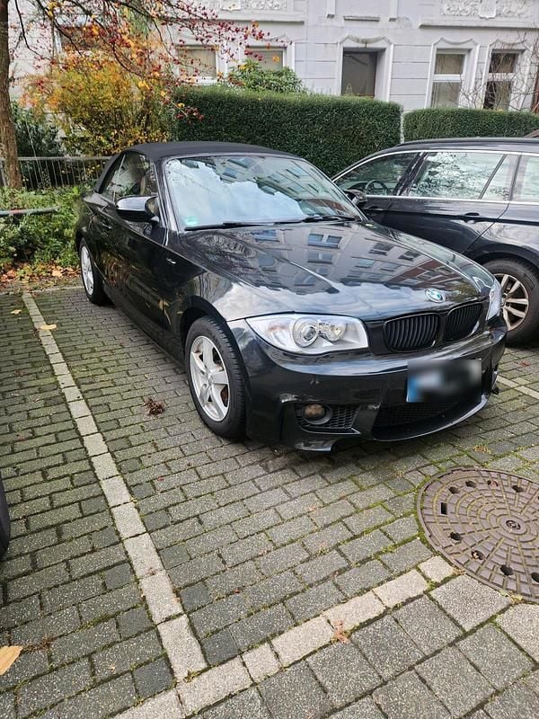 Gebraucht BMW 118 Cabriolet 143 PS (105 kW) 2010 Schwarz Cabrio
