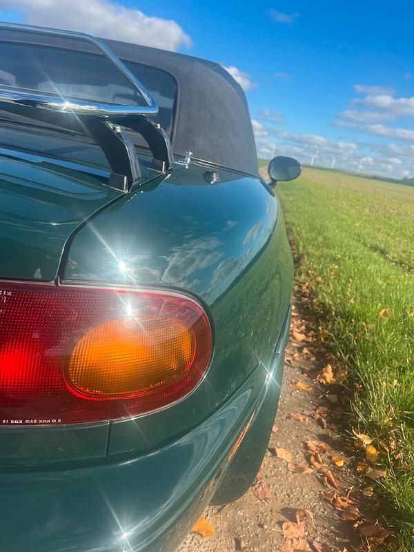 Gebraucht Mazda MX5 116 PS (85 kW) 1991 Grün Cabrio