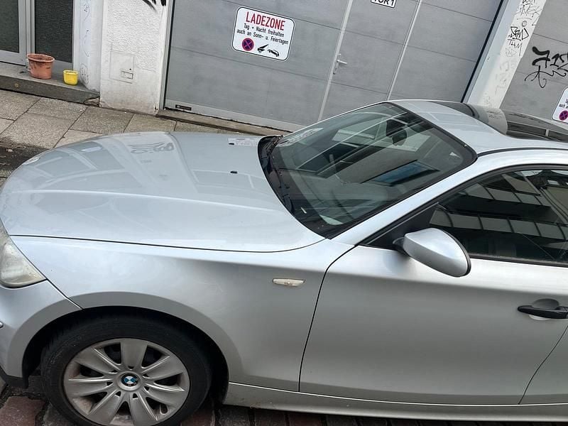 Second-hand BMW 116 116 CP (85 kW) 2007 Argintiu Hatchback