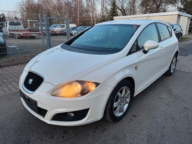 Gebraucht Seat Leon 105 PS (77 kW) 2010 Weiß Kleinwagen