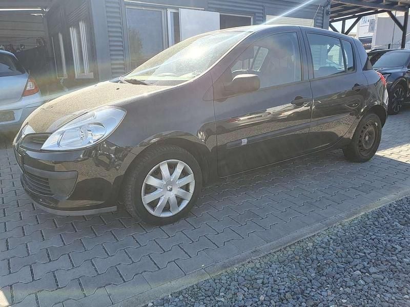 Gebraucht Renault Clio II Authentique 65 PS (47 kW) 2007 Perlmuttschwarz Kleinwagen
