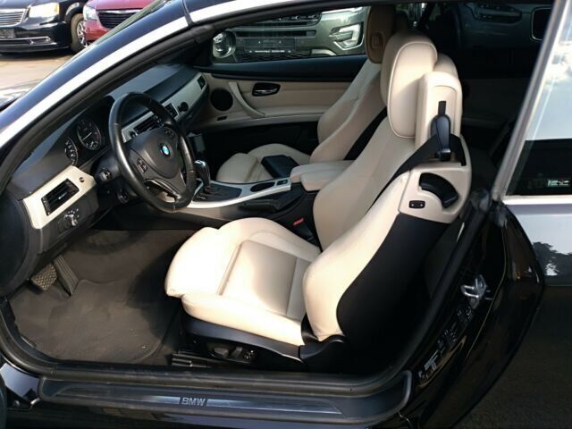 Gebraucht BMW 320 Cabriolet 184 PS (135 kW) 2011 Schwarz Cabrio