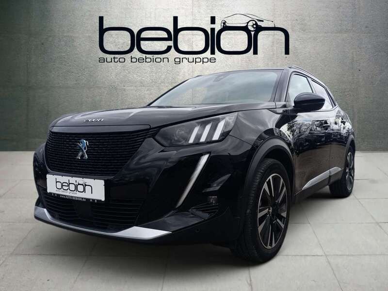 Schwarz Gebraucht 2021 Peugeot e-2008 GT SUV | 21.880 € (Teuer) - Bild 1/4