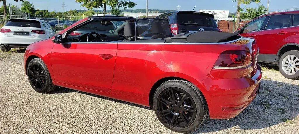 Gebraucht VW Golf Cabriolet 122 PS (89 kW) 2013 Rot Cabrio