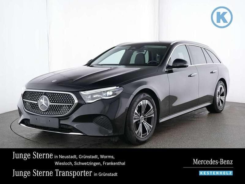 Unilack schwarz Gebraucht 2024 Mercedes E220 Avantgarde Kombi | 55.440 € (Etwas zu teuer) - Bild 1/4