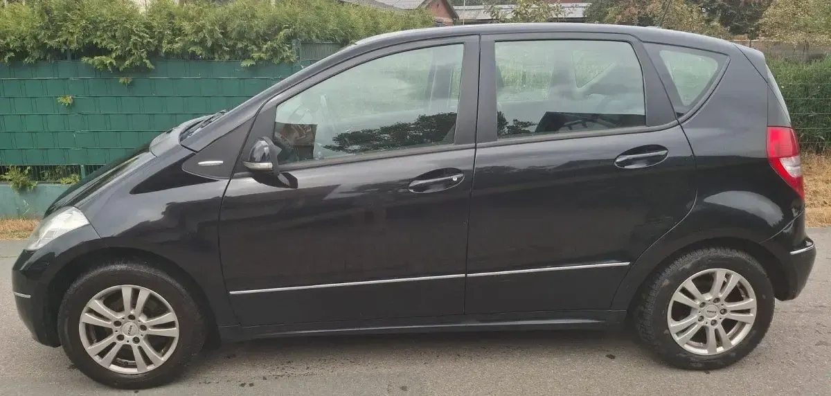 Gebraucht Mercedes A150 95 PS (69 kW) 2008 Schwarz Kleinwagen